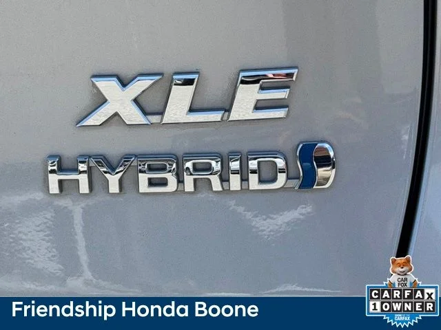 Used 2024 Silver Toyota XLE Premium image 13