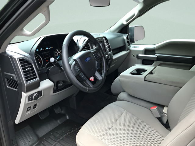Used 2018  Ford XLT image 10