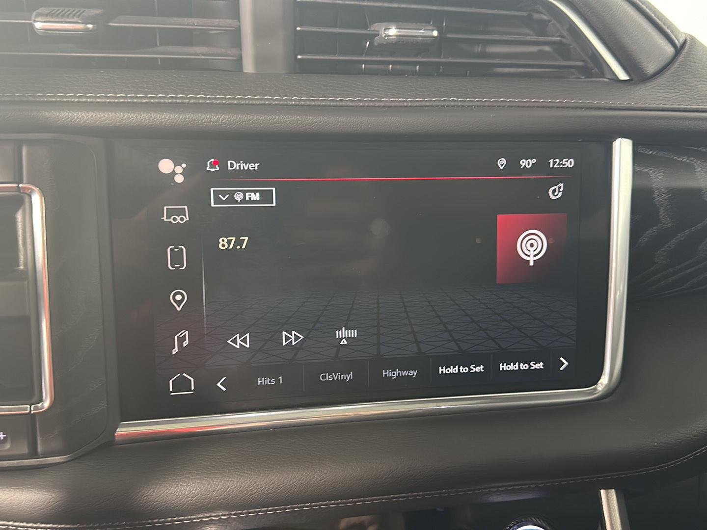 Used 2022 Onyx Black GMC Denali image 19