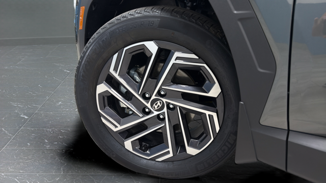 Used 2026 Amazon Gray Hyundai Limited image 39