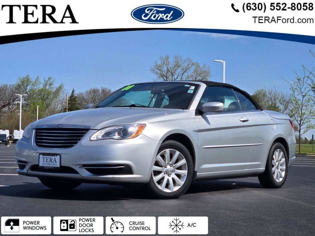 2011 Chrysler 200 Touring