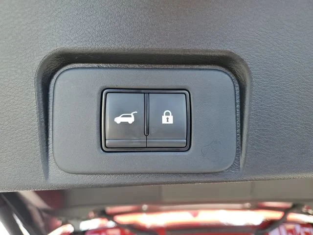 Used 2025 Scarlet Ember T Nissan SV image 29