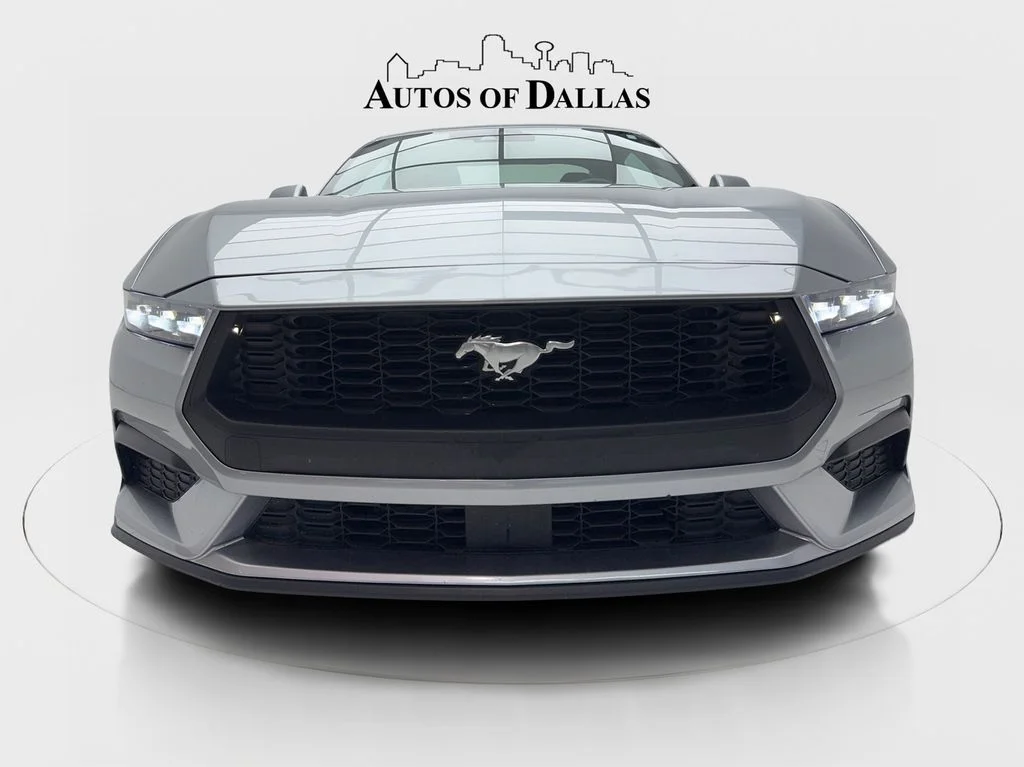 Used 2025 Silver Ford EcoBoost Premium image 4