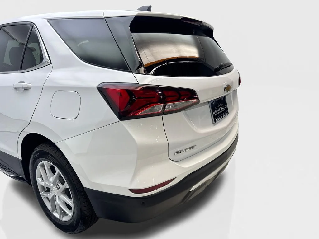 Used 2024 White Chevrolet LT image 19