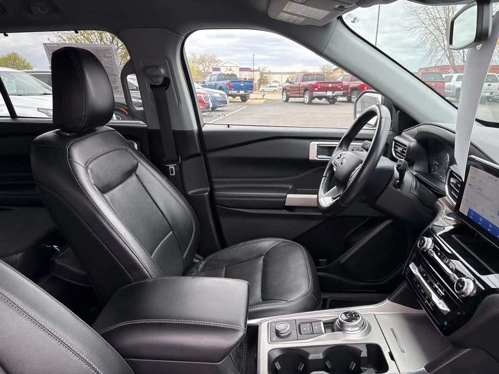 Used 2022 Carbonized Gray Metallic Ford Limited image 34