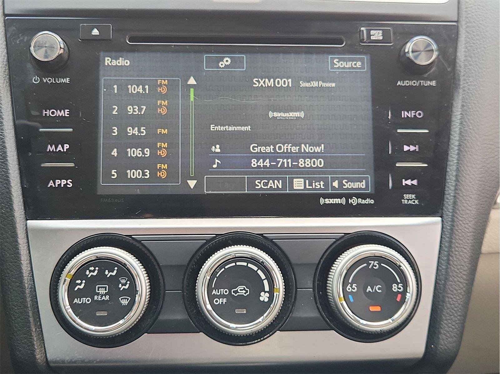 Used 2015  Subaru Limited image 13