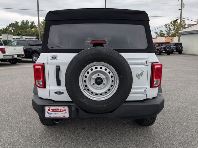 New 2025 Oxford White Ford Base image 5