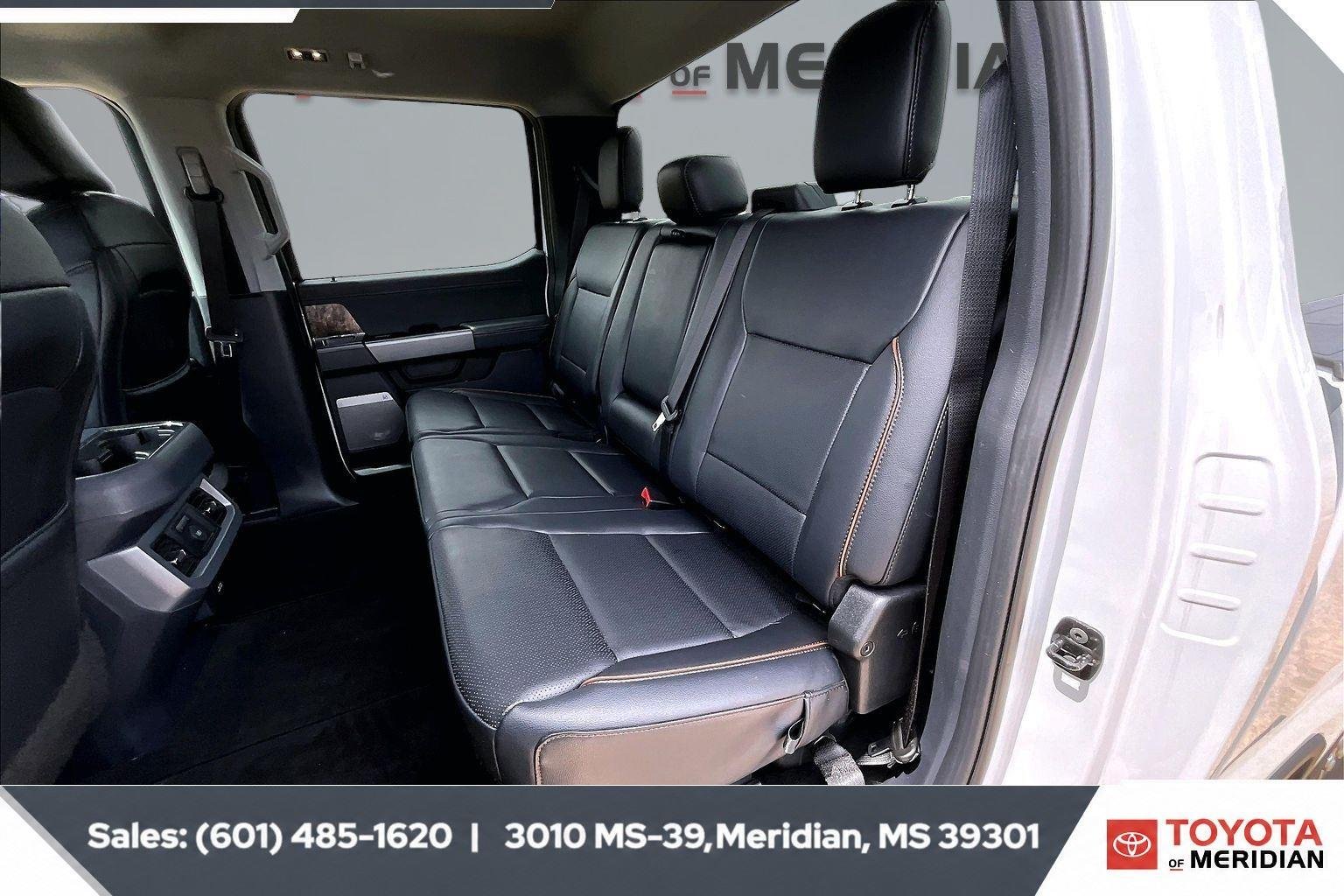 Used 2026 Oxford White Ford Lariat image 19