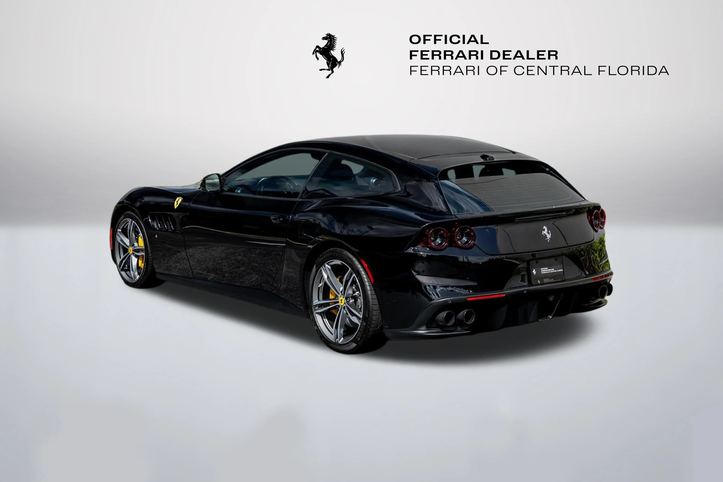 Used 2018 Nero Ferrari V12 image 3