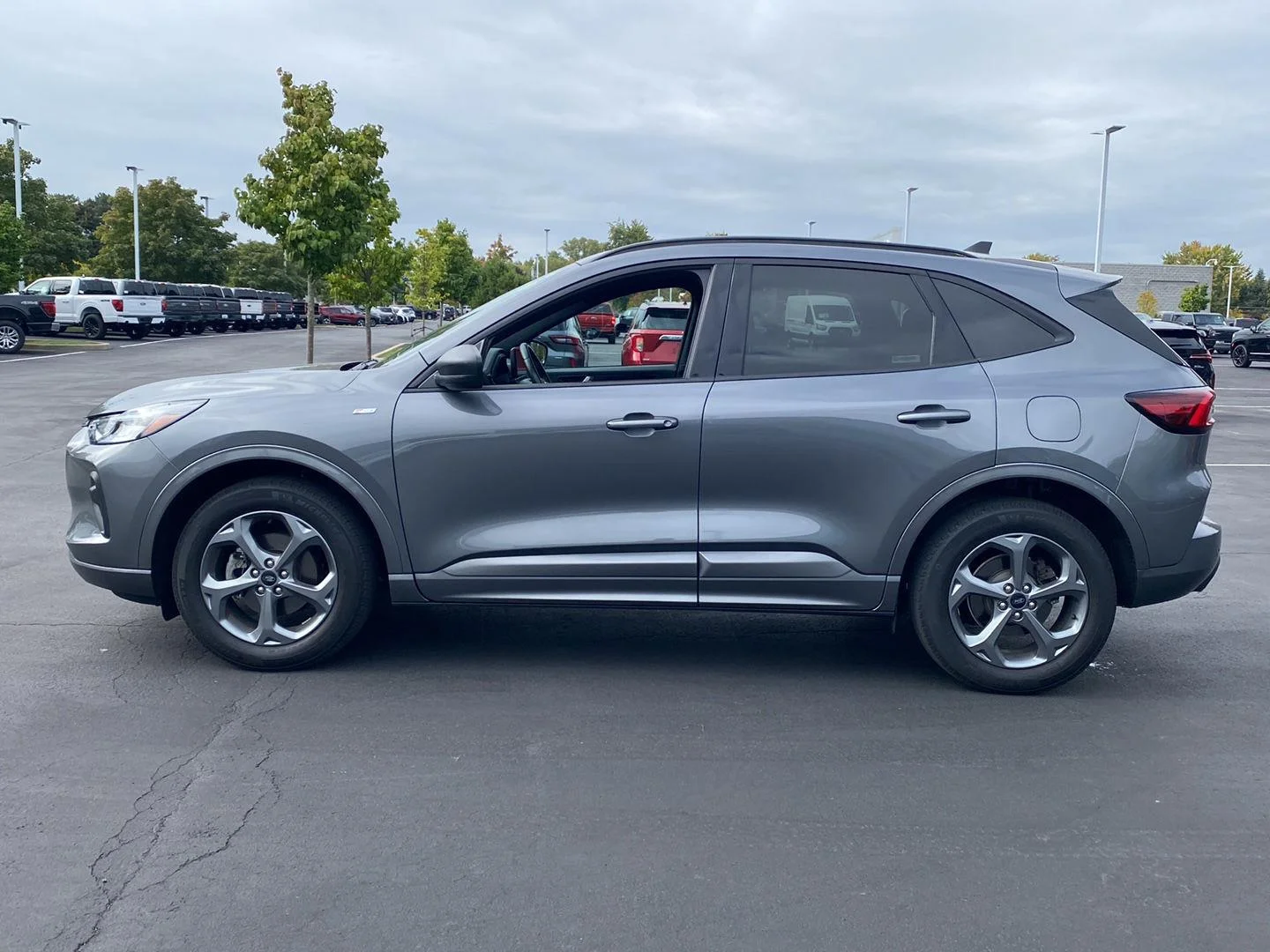 Used 2023 Carbonized Gray Ford ST-Line image 7