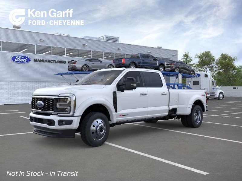 2026 Ford F-450 Platinum 4x4 Crew Cab 8' Box DRW's photo