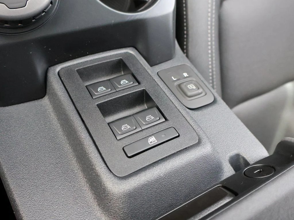 New 2025 Desert Sand Ford Badlands® image 38