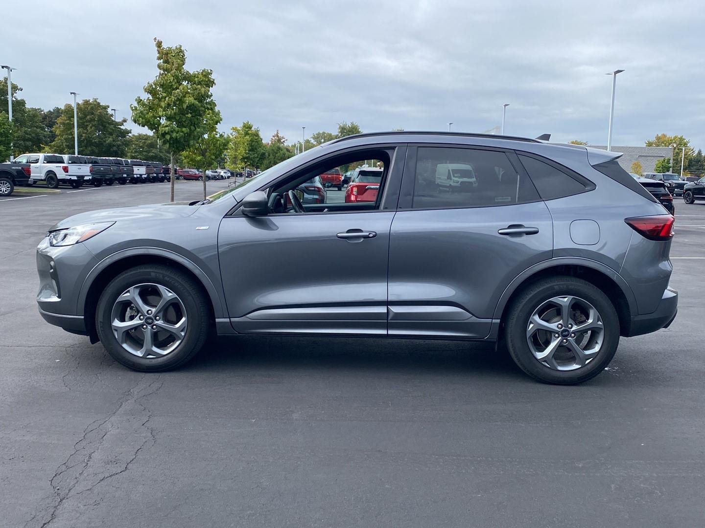Used 2023 Carbonized Gray Ford ST-Line image 7