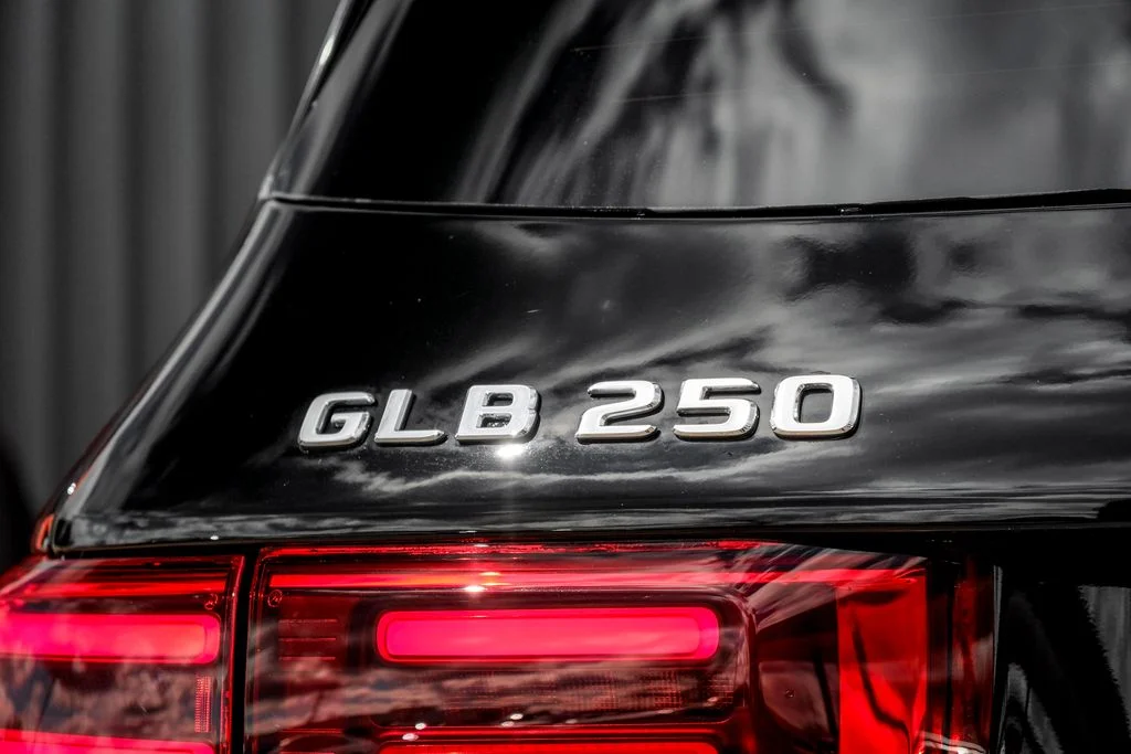 New 2026 Night Black Mercedes-Benz GLB 250 image 9
