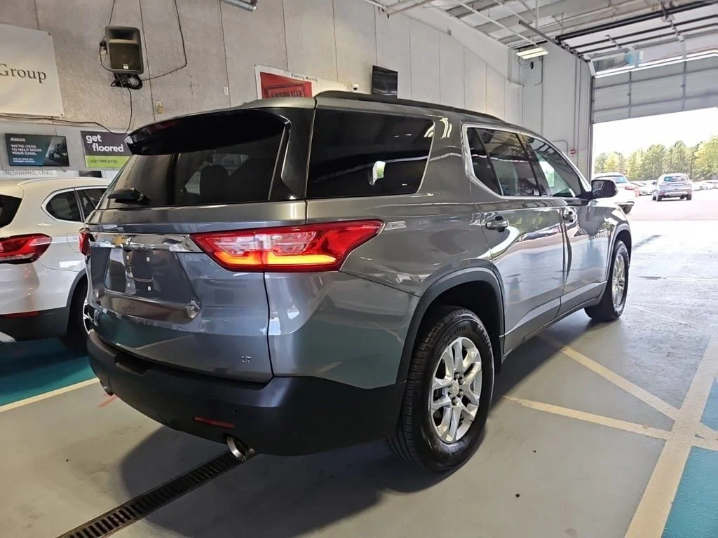 Used 2019 Gray Chevrolet LT image 5