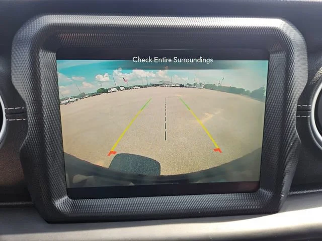 Used 2022 Gray Jeep Unlimited Sahara image 20