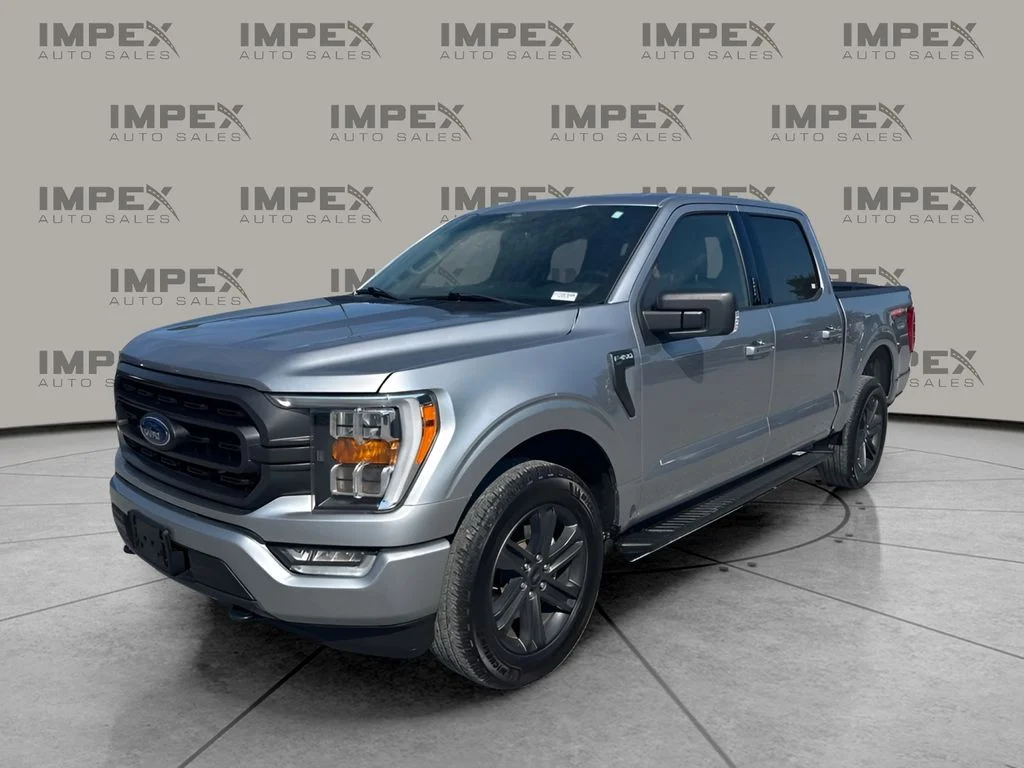 Used 2022 Silver Ford XLT image 1