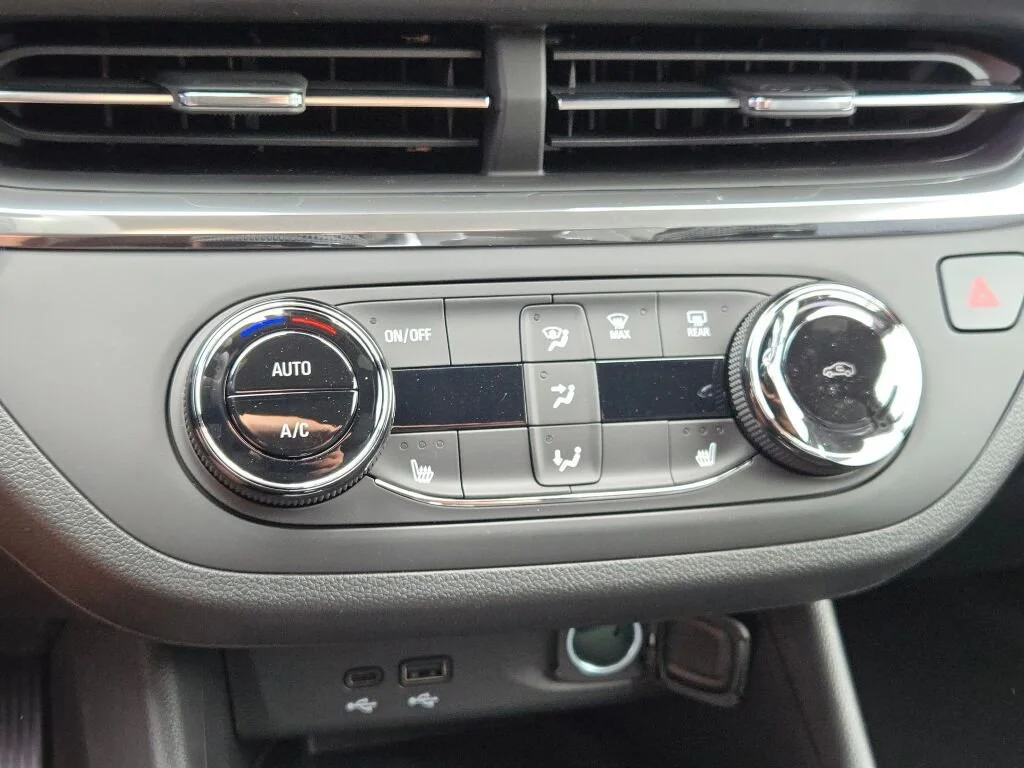 2026 Buick Envista Preferred - Photo 24