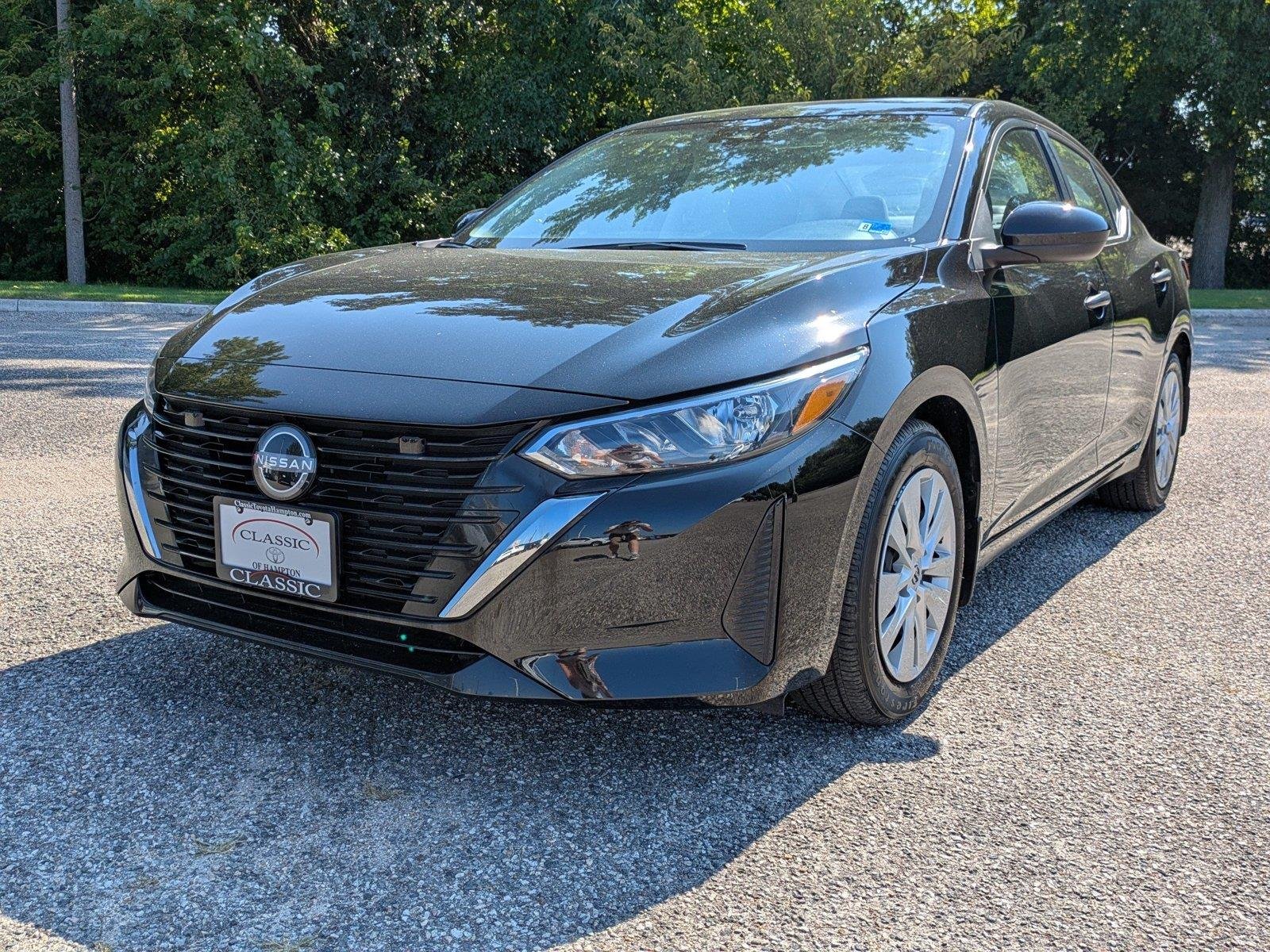 Used 2025 Super Black Nissan S image 8