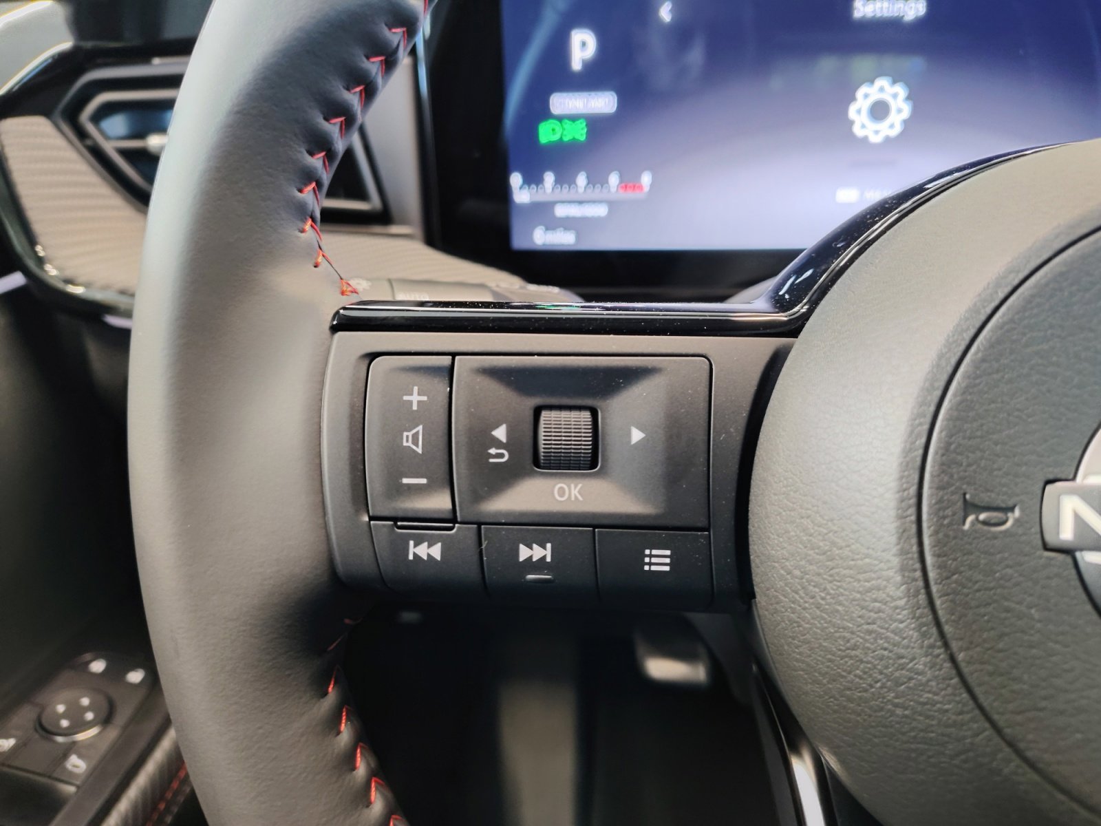 2026 Nissan KICKS SR - Photo 16