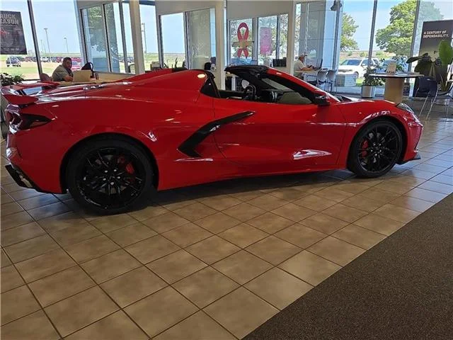 New 2026 GKZ Torch Red Chevrolet Stingray w/3LT image 5