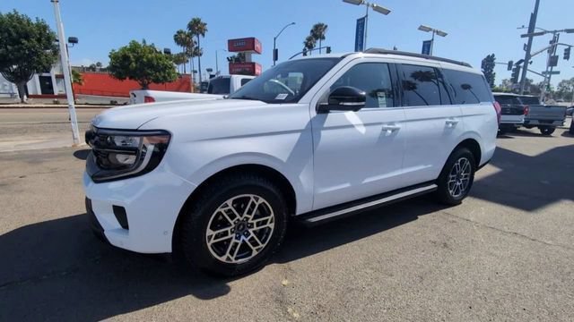 Used 2025 White Ford Active image 4