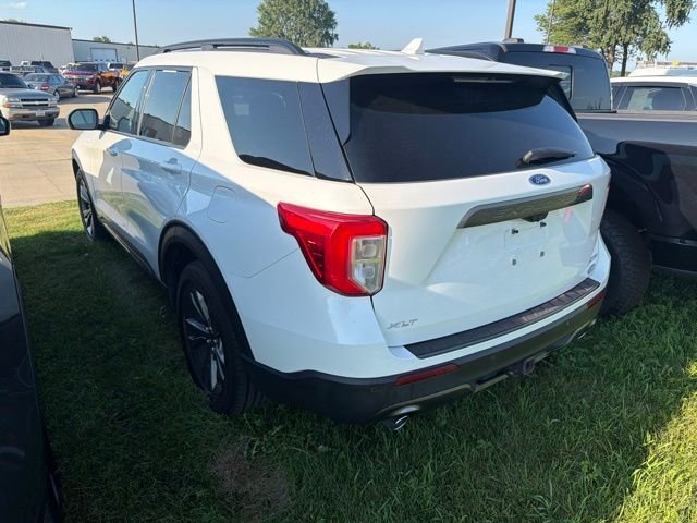 Used 2022 White Ford XLT image 4