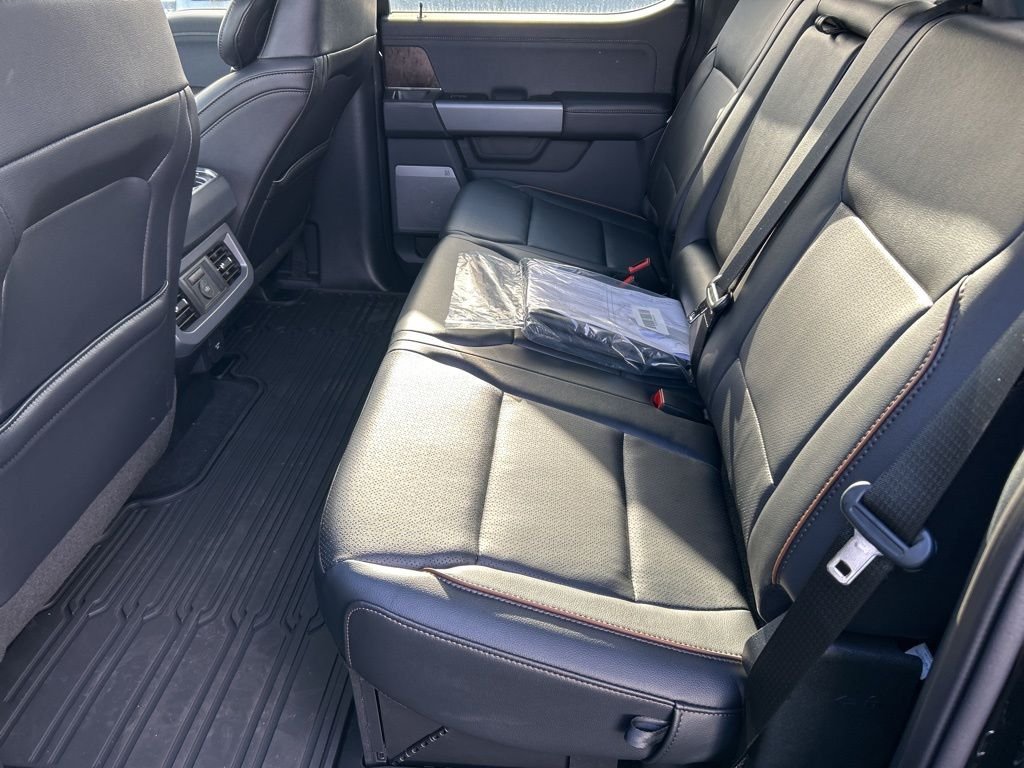 2025 Ford F-250 Super Duty Lariat - Photo 12