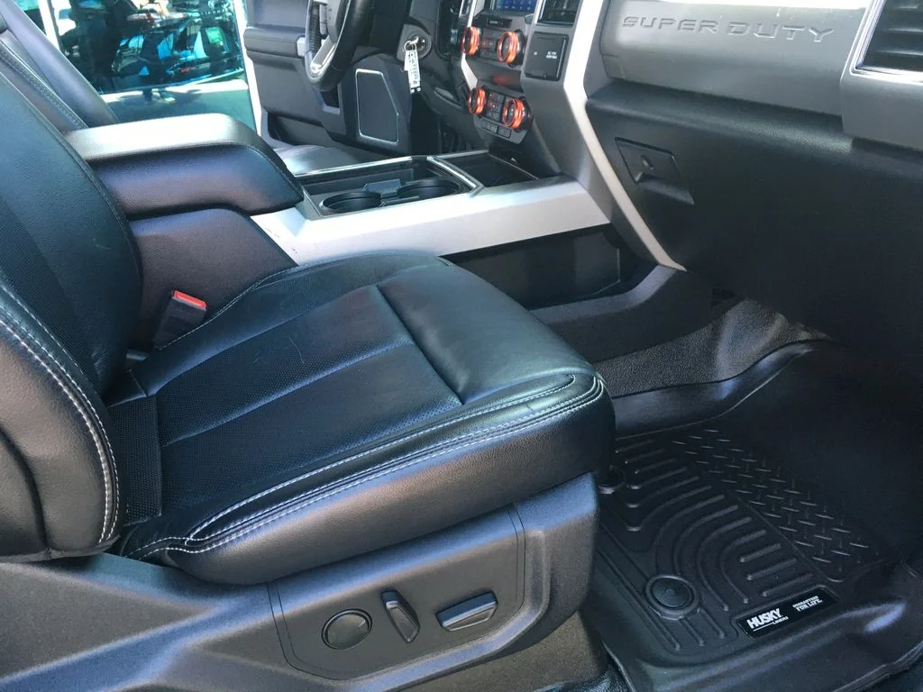 2020 Ford F-350 Super Duty Lariat - Photo 34