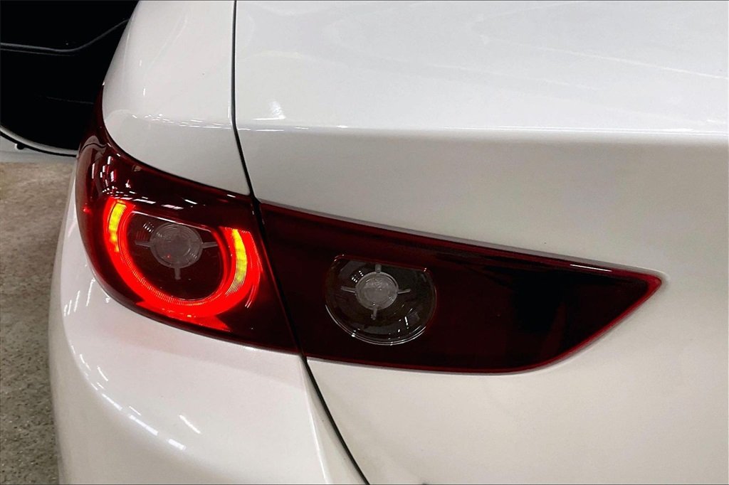 2024 MAZDA MAZDA3 - Image 29
