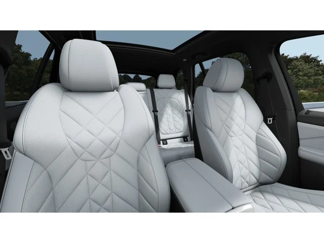 New 2026 Tanzanite Blue II Metallic BMW sDrive40i image 11