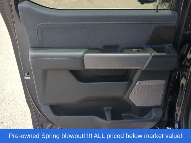 Used 2022 Blue Ford Lariat image 35