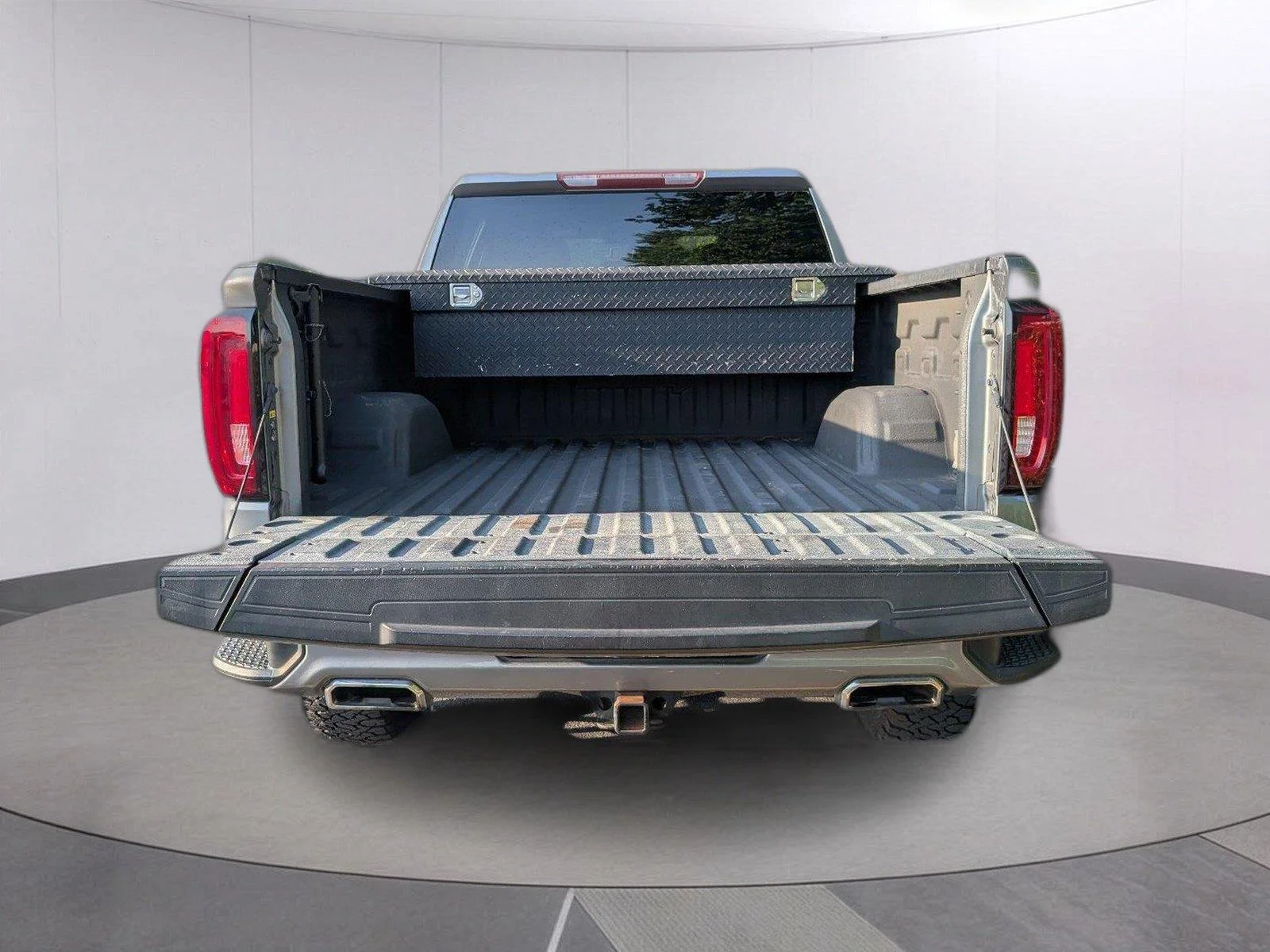 Used 2021 SATIN STEEL METALLIC GMC AT4 image 5