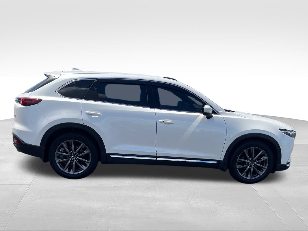 Used 2020 White Mazda Signature image 6
