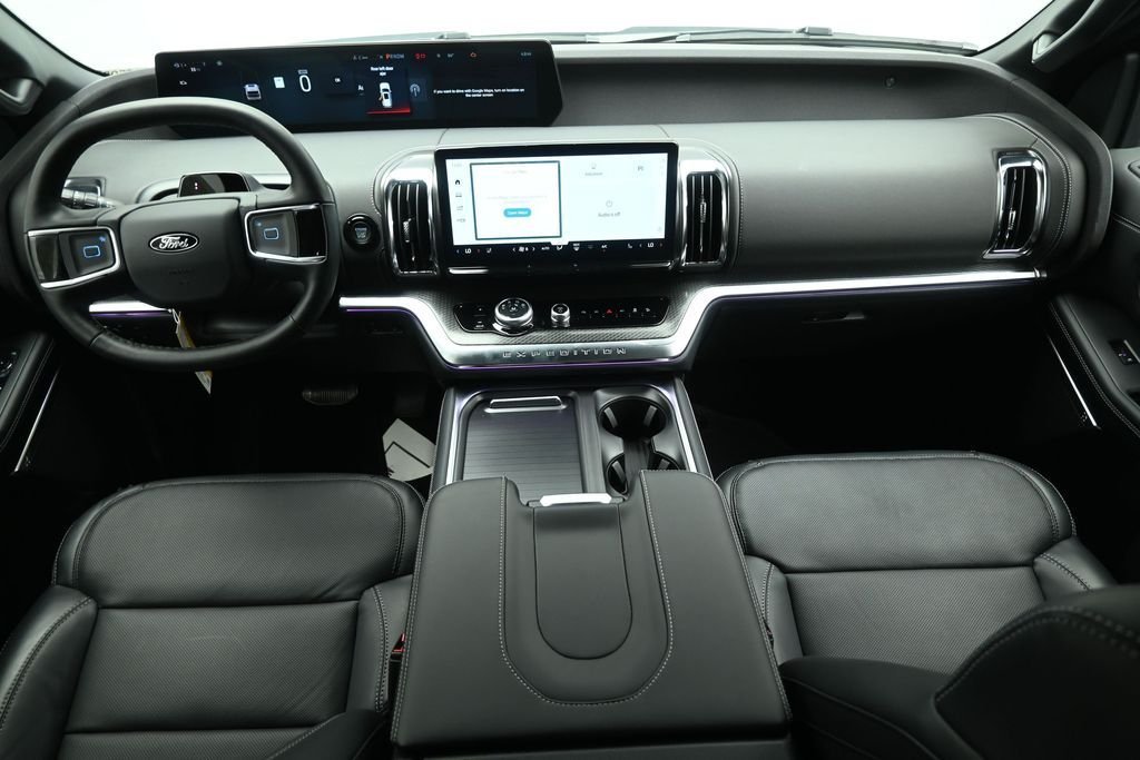 New 2026 Oxford White Ford Platinum image 17