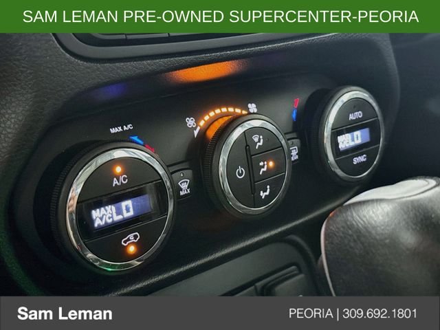 Used 2016 Blue Jeep Limited image 16