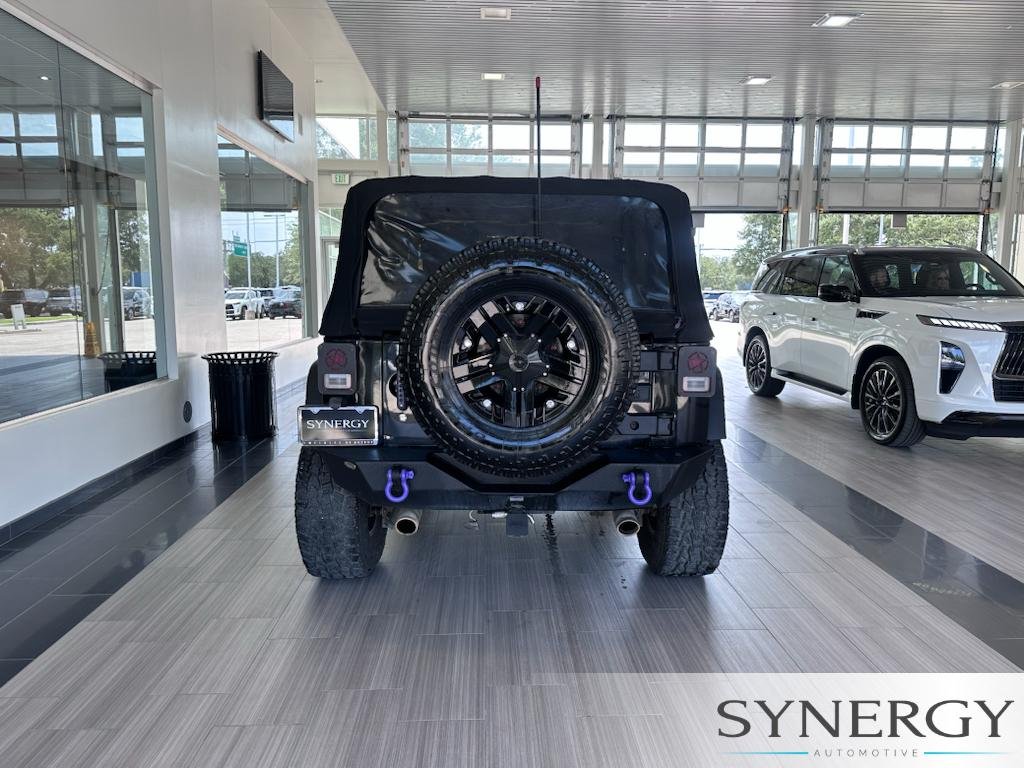 Used 2008 Black Clearcoat/Black Hard Top Jeep Sahara image 6