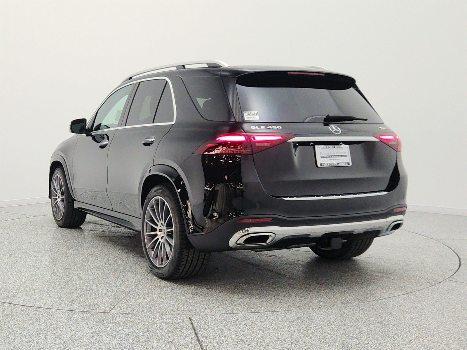 New 2026 Black Mercedes-Benz GLE 450 4MATIC® SUV image 37
