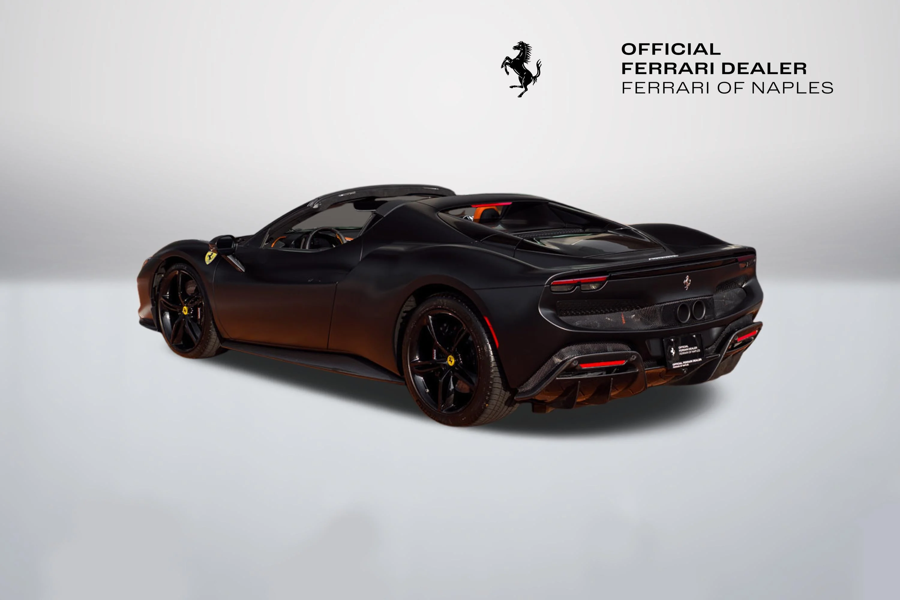 Used 2025 Grigio Scuro Ferrari  image 5