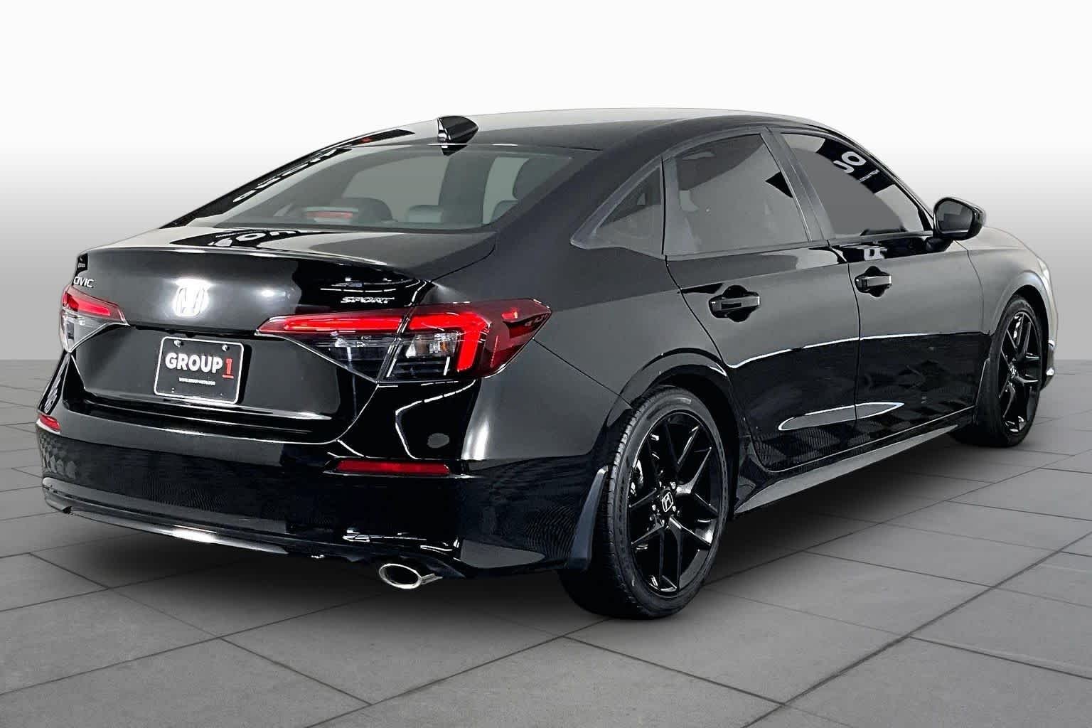 2025 Honda Civic Sport - Photo 12