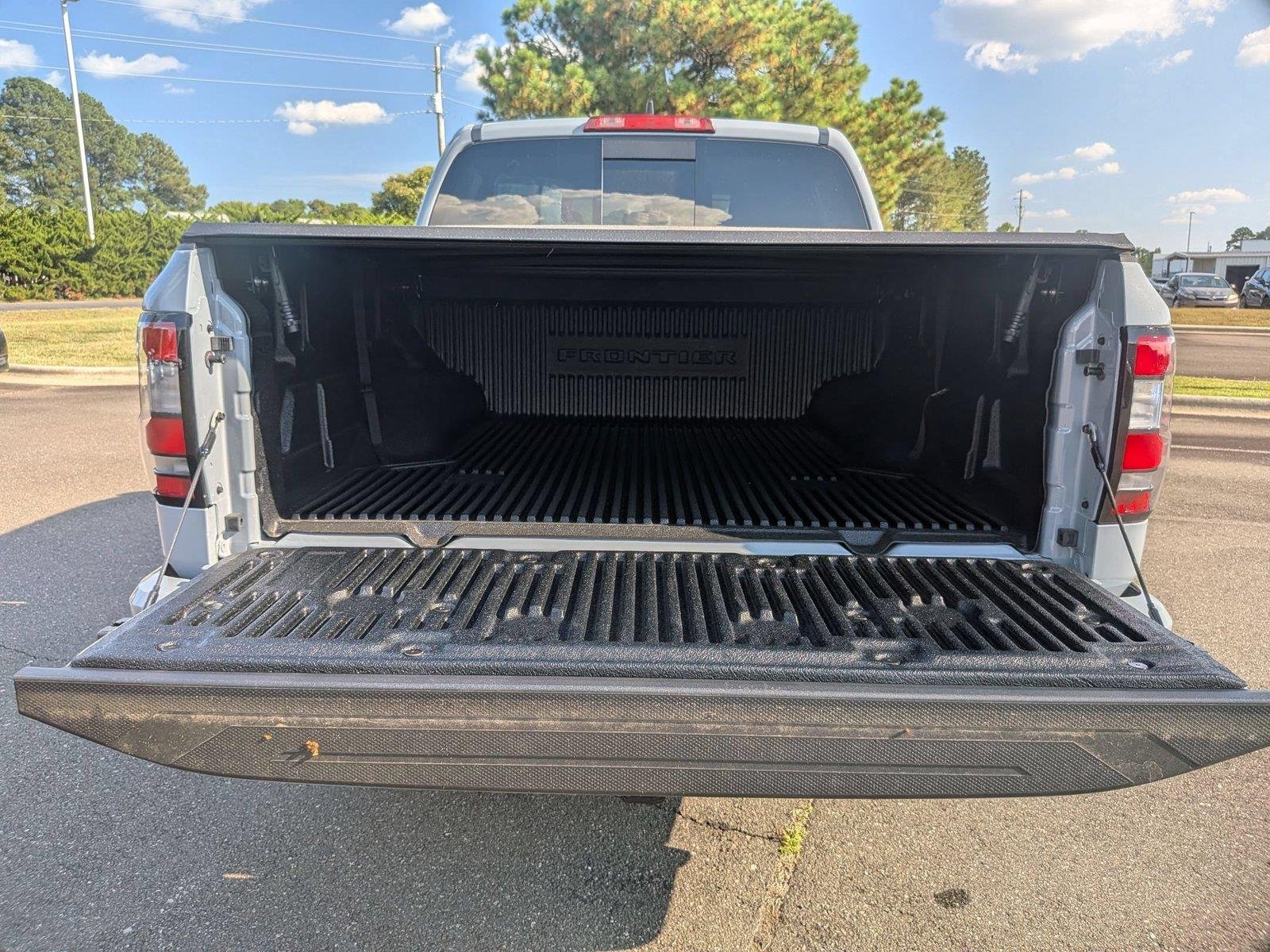 New 2027 Boulder Gray Pearl Nissan Crew Cab PRO-4X® image 33