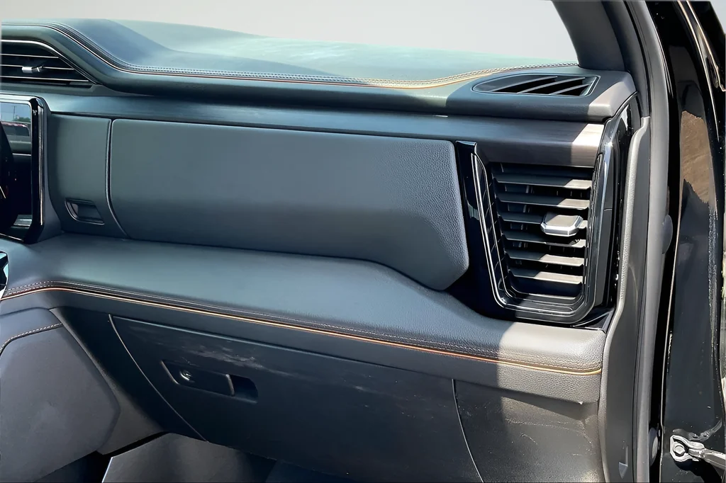 Used 2024 Black GMC AT4 image 20