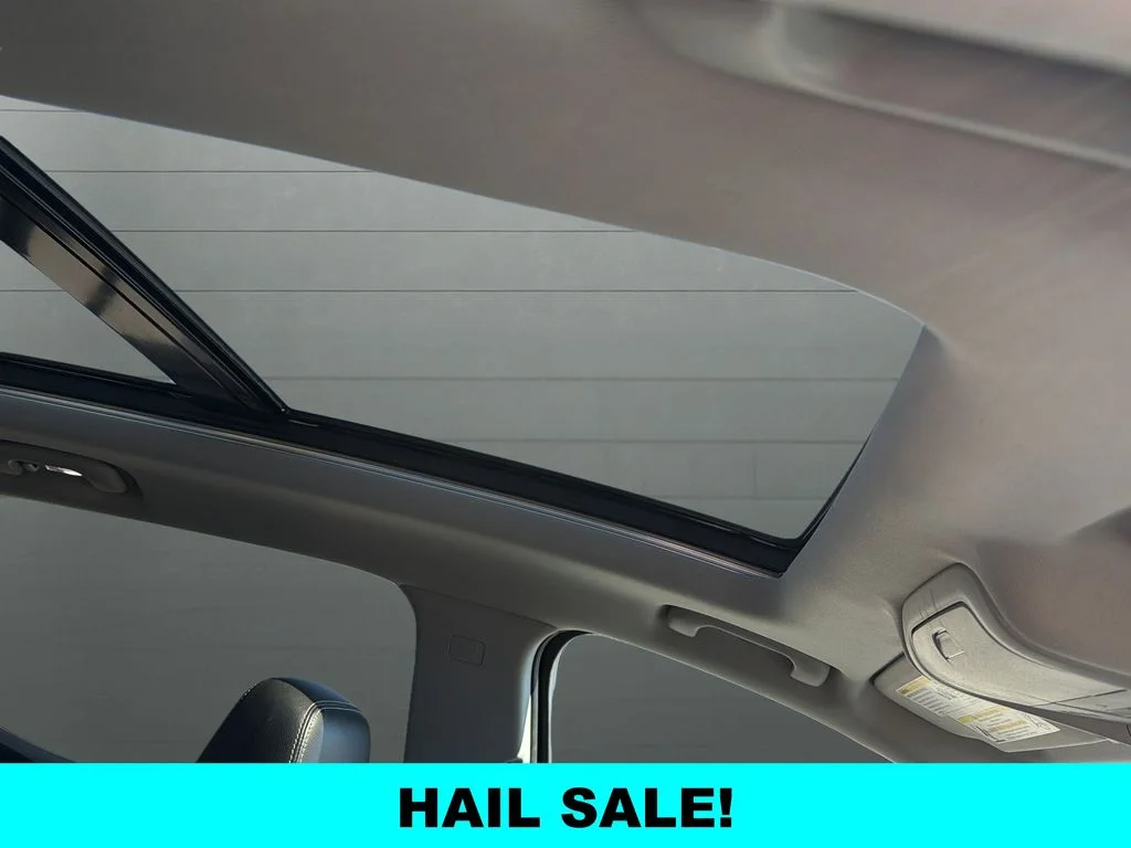 Used 2022 Blue GMC SLT image 16