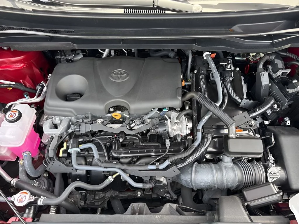 Used 2025 Ruby Flare Pearl Toyota LE image 30