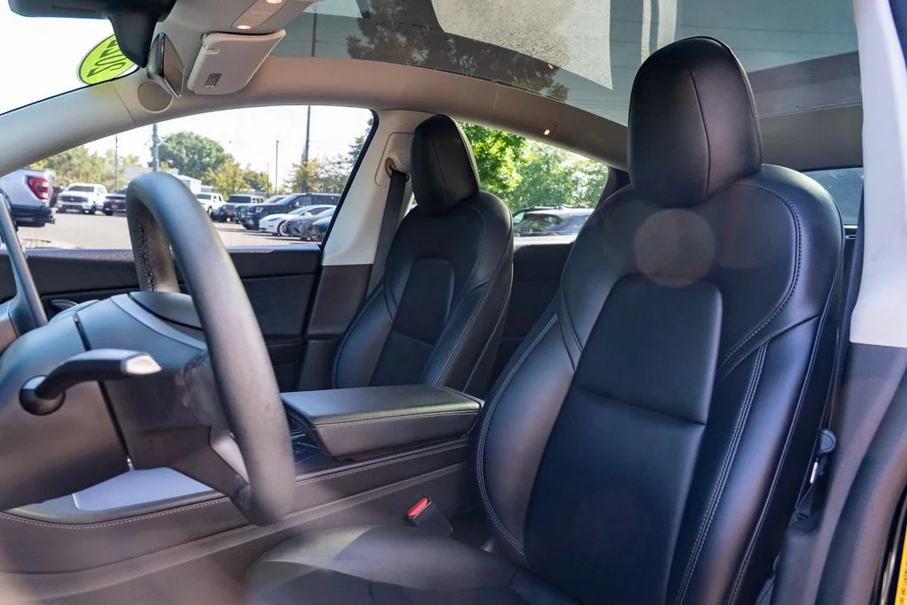 Used 2022 Black Tesla Long Range image 16