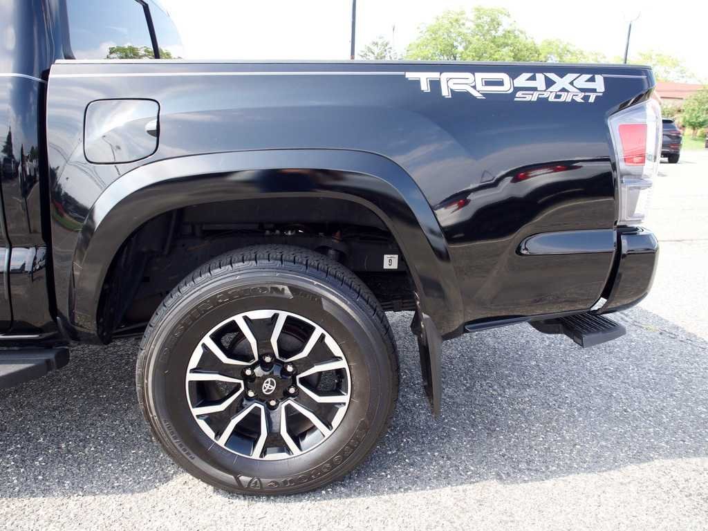 2023 Toyota Tacoma TRD Sport - Photo 10