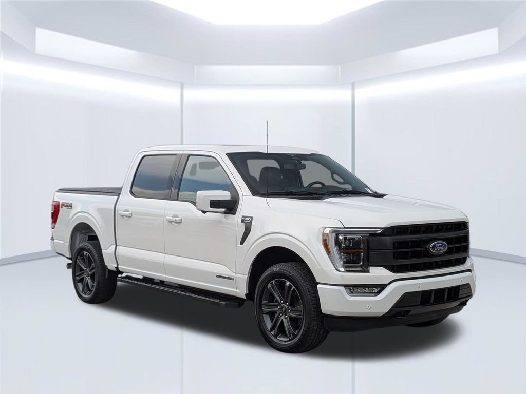Used 2023 White Ford Lariat image 9