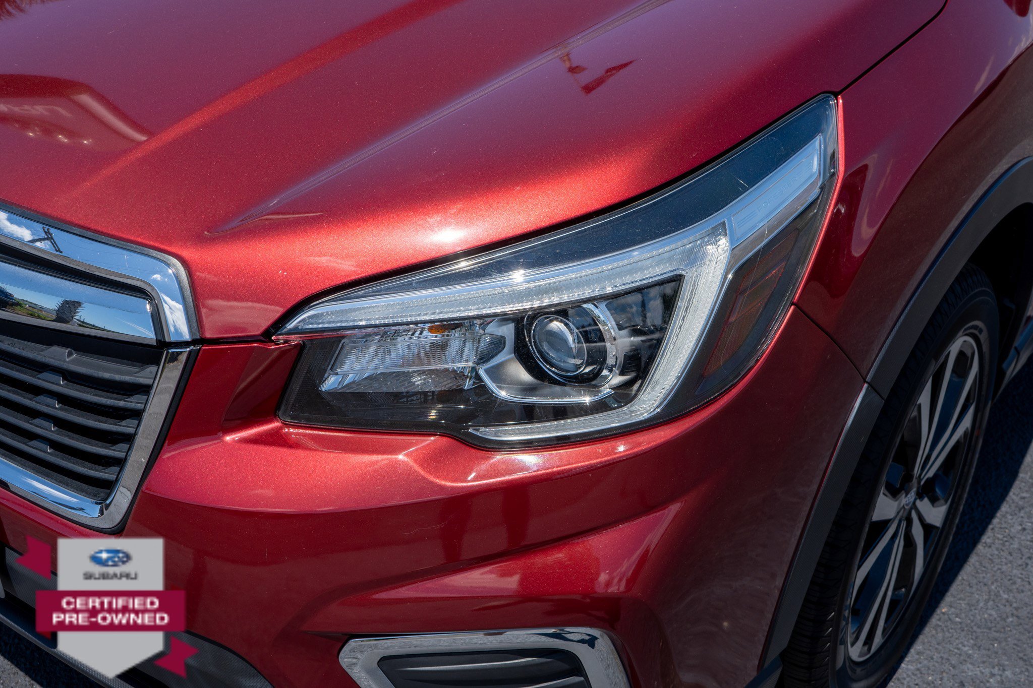 Used 2019 Crimson Red Pearl Subaru Limited image 9