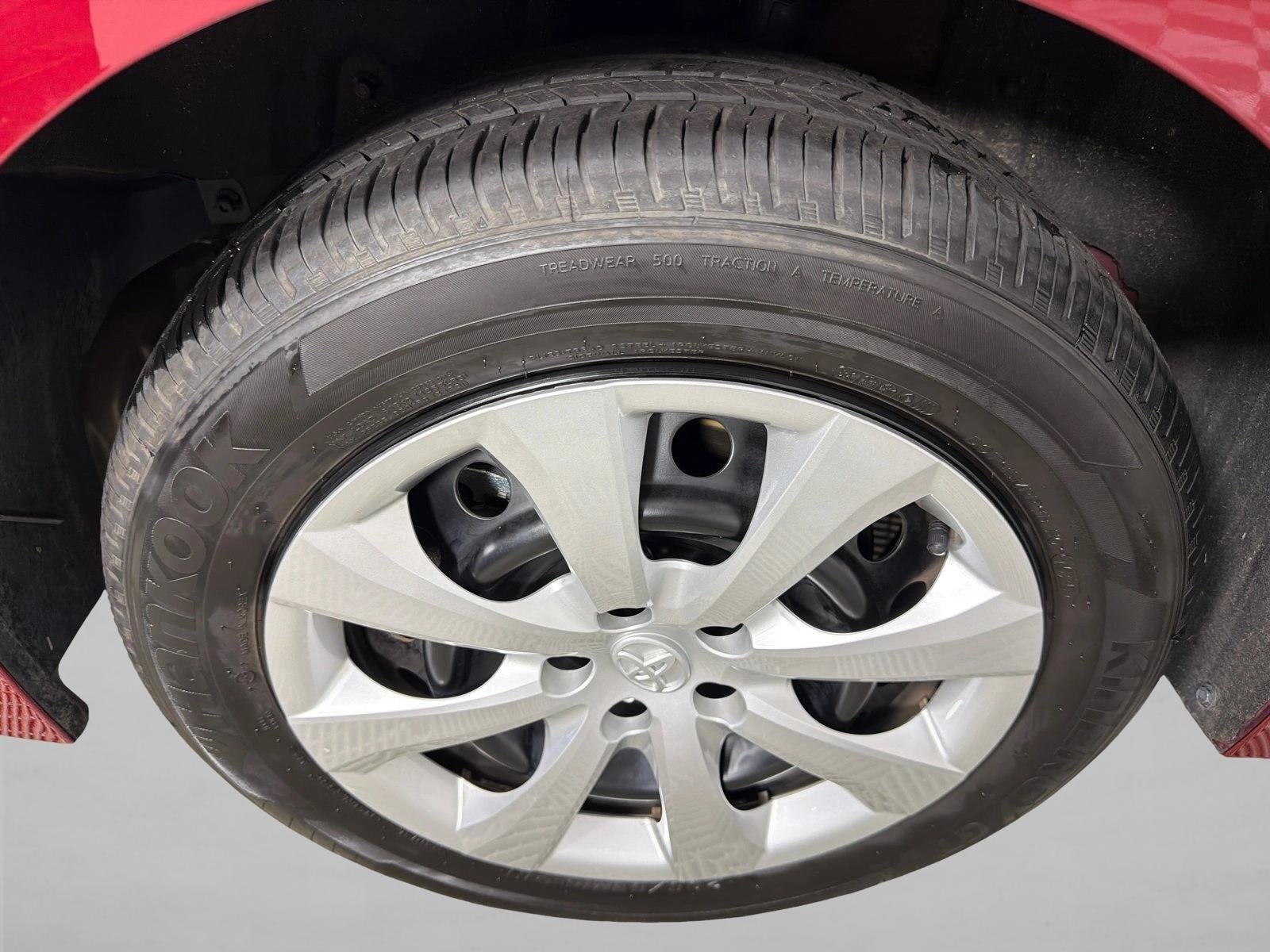 Used 2025 Ruby Flare Pearl [ Toyota LE image 17