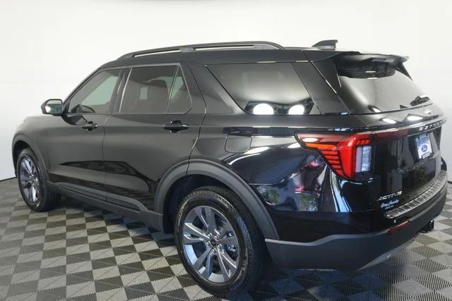 New 2026 Agate Black Metallic Ford Active image 16